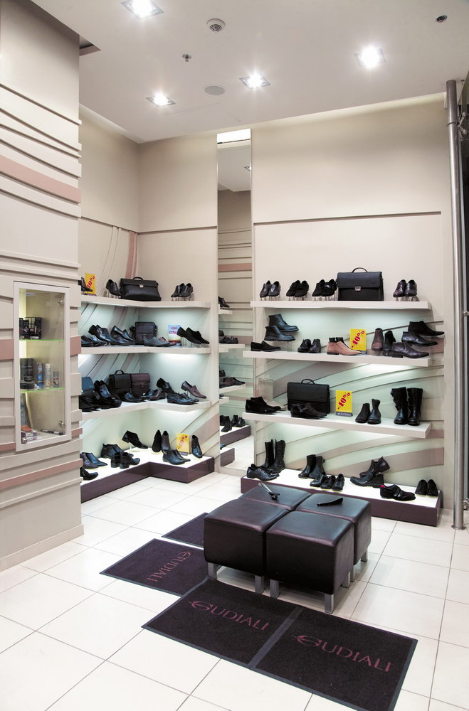 Портфолио торгового оборудования и мебели Магазин обуви "Gudiali" рис. 3
