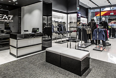Изготовление торгового оборудования для бренда Emporio Armani