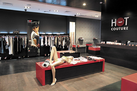 Фирменный магазин "Hot couture"
